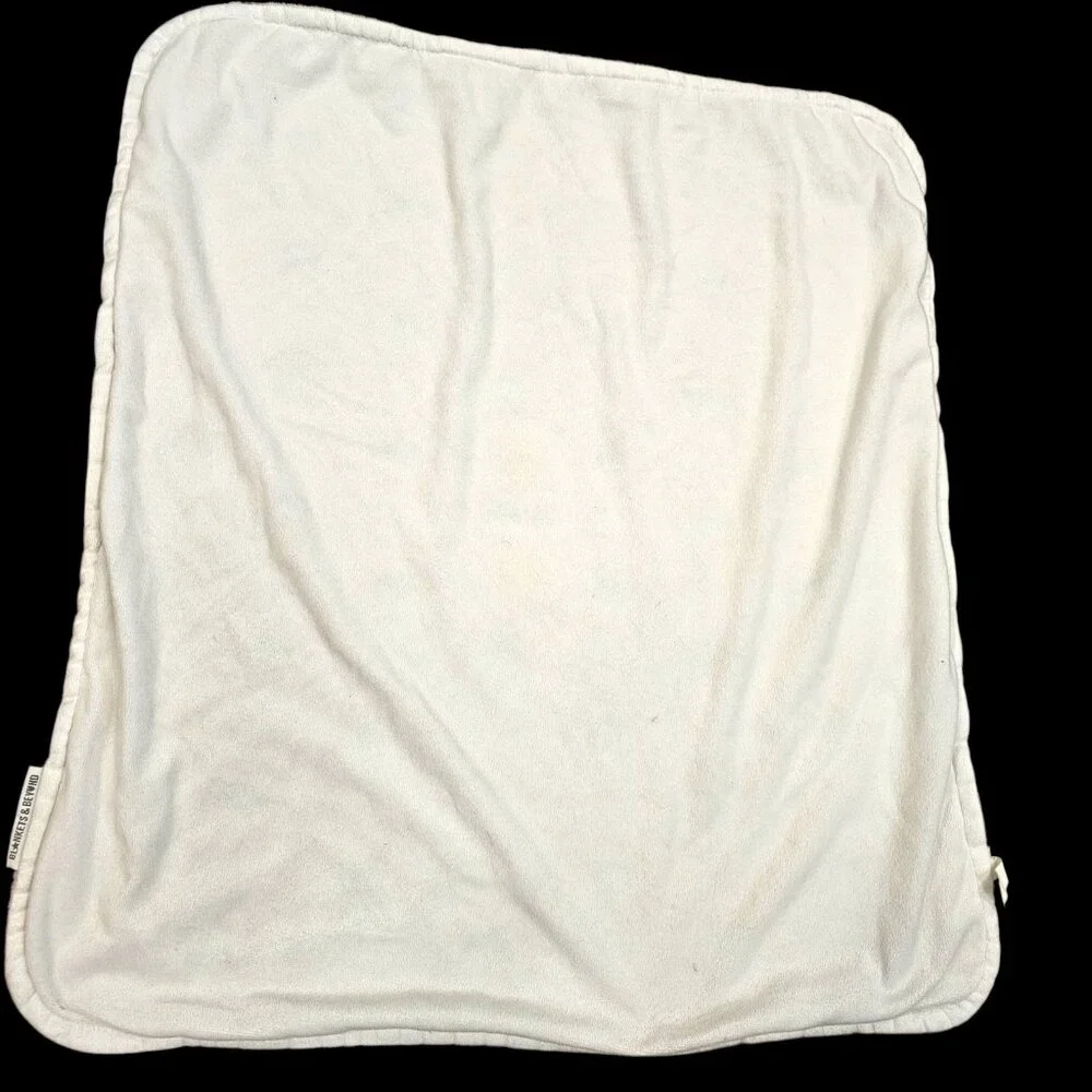 Blankets and Beyond Baby Girl Rainbow Blanket Pink Plush White Backing 27 X‎ 30